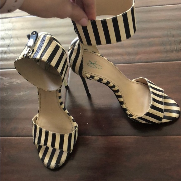Real Italian leather black/white stripe pumps - Picture 5 of 7